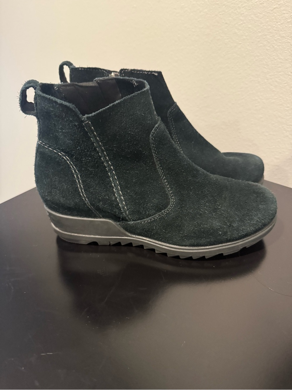 Sorel Women’s Black Suede Wedge Ankle Boots